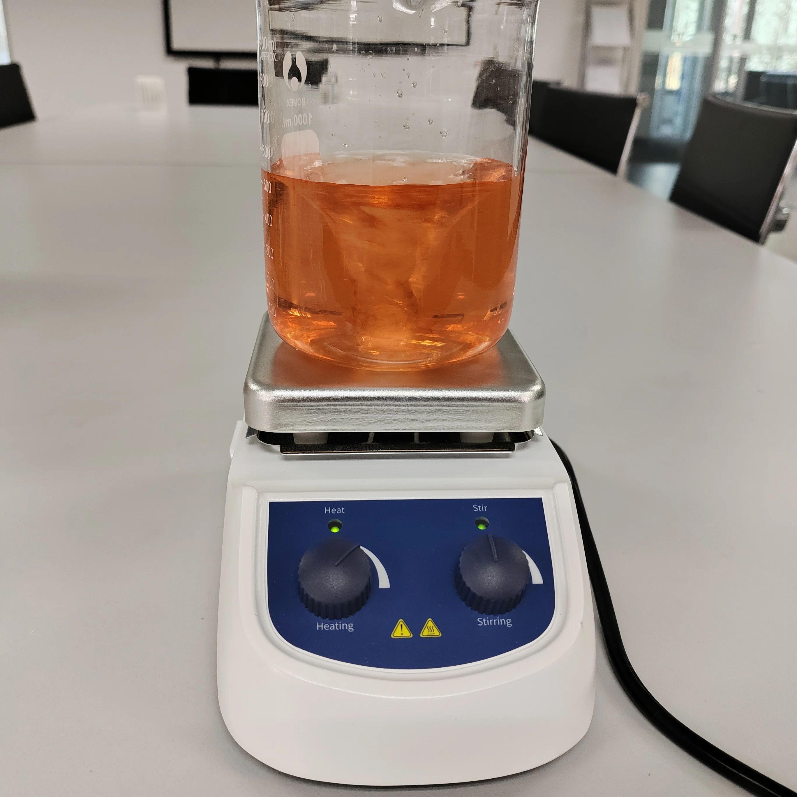 Lab Equipment - Agitateur magnétique MS4-H380-E 5L avec plaque
