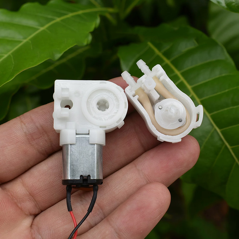 Pompe doseuse péristaltique à  - Mini Peristaltic Pump 12V avis et prix